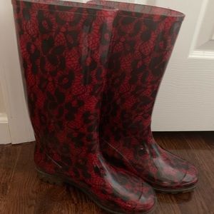 Red and black women’s rain boots